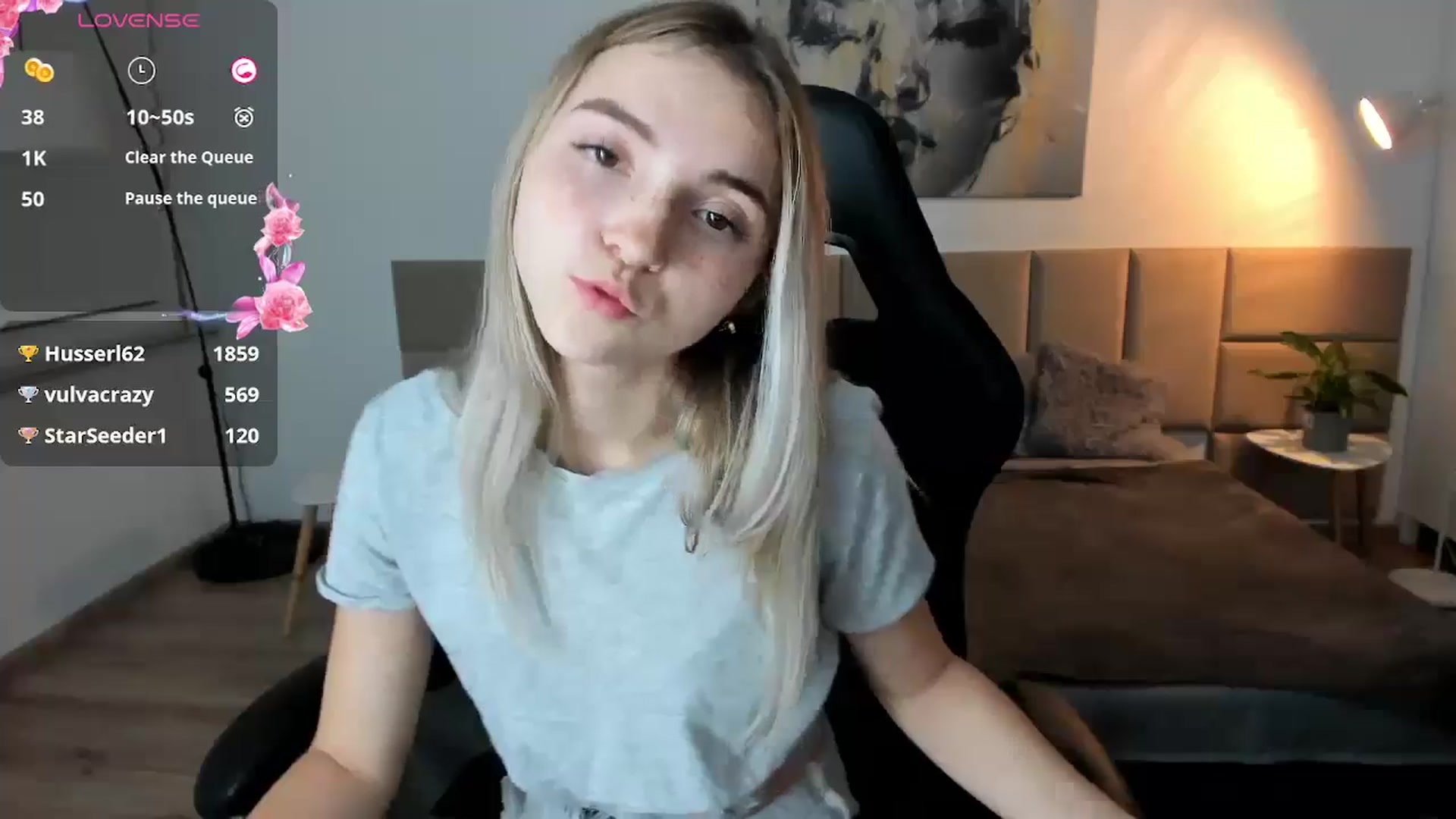 Gallery image thumbnail from Daisyy's myfreecams stream on, 10/08/2024, 20:00 image 11 of 20