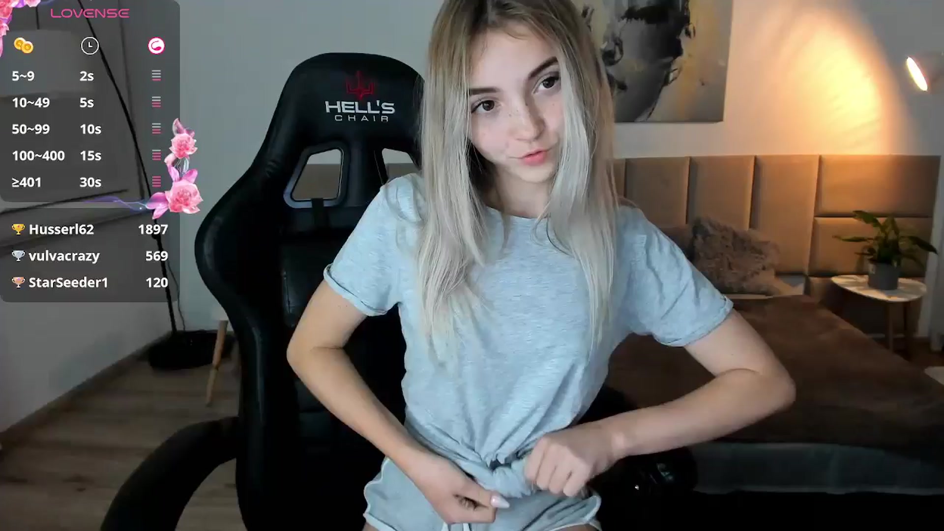 Gallery image thumbnail from Daisyy's myfreecams stream on, 10/08/2024, 20:00 image 19 of 20