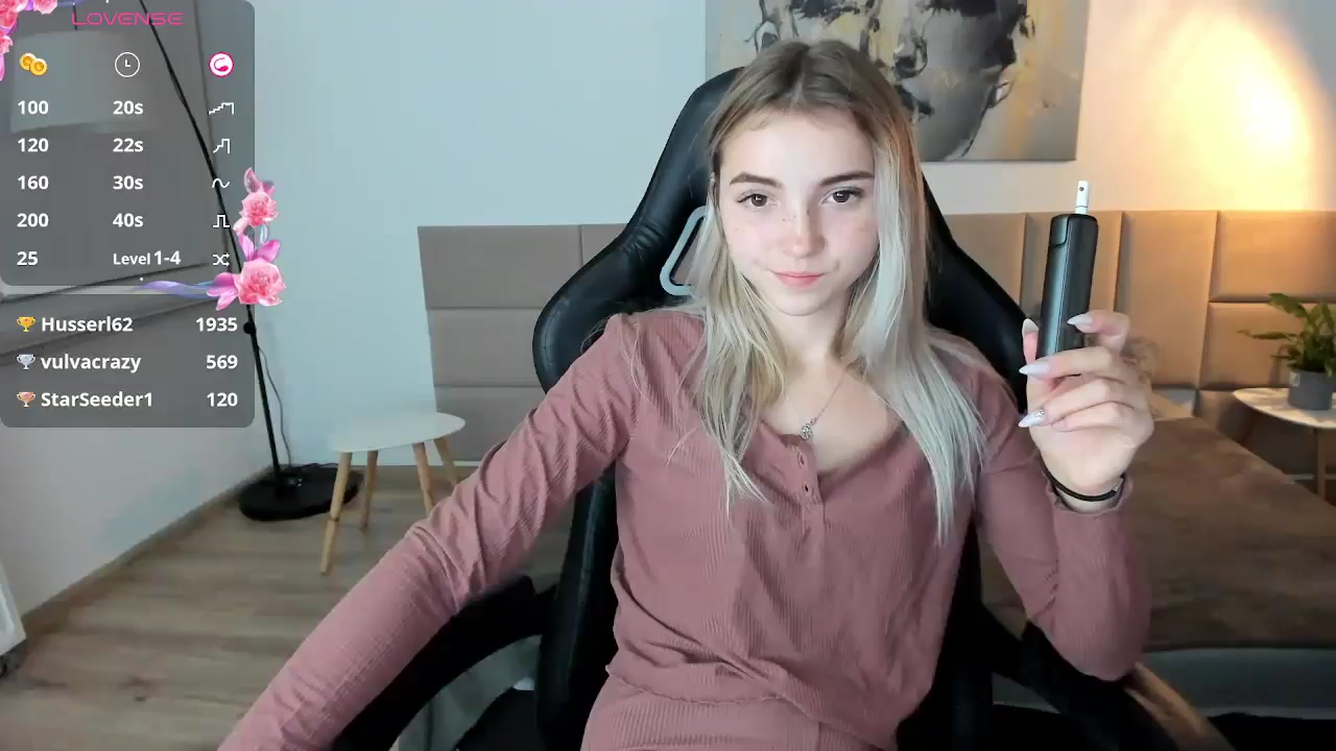 Gallery image thumbnail from Daisyy's myfreecams stream on, 10/08/2024, 20:52 image 1 of 20