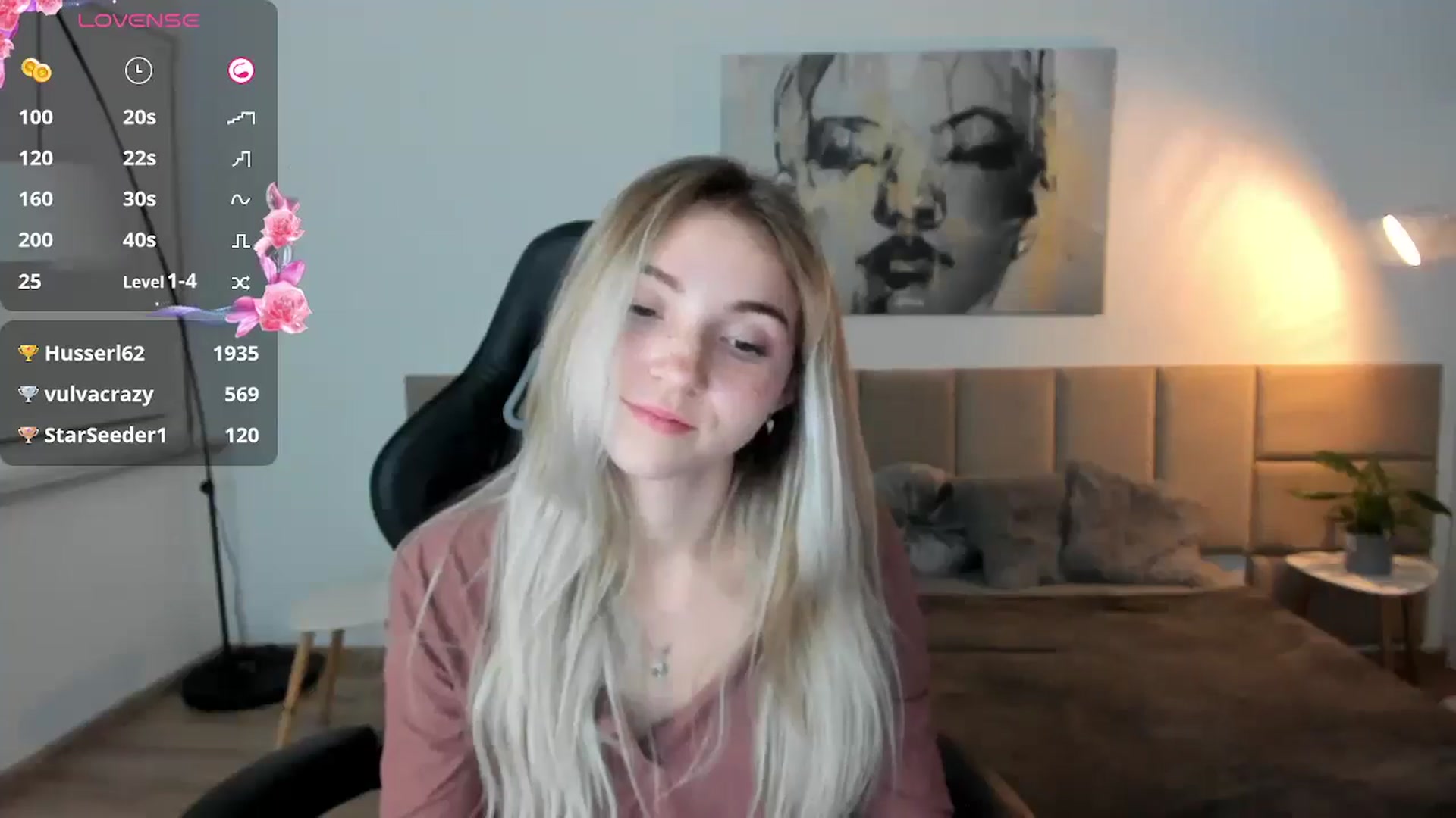Gallery image thumbnail from Daisyy's myfreecams stream on, 10/08/2024, 20:52 image 19 of 20