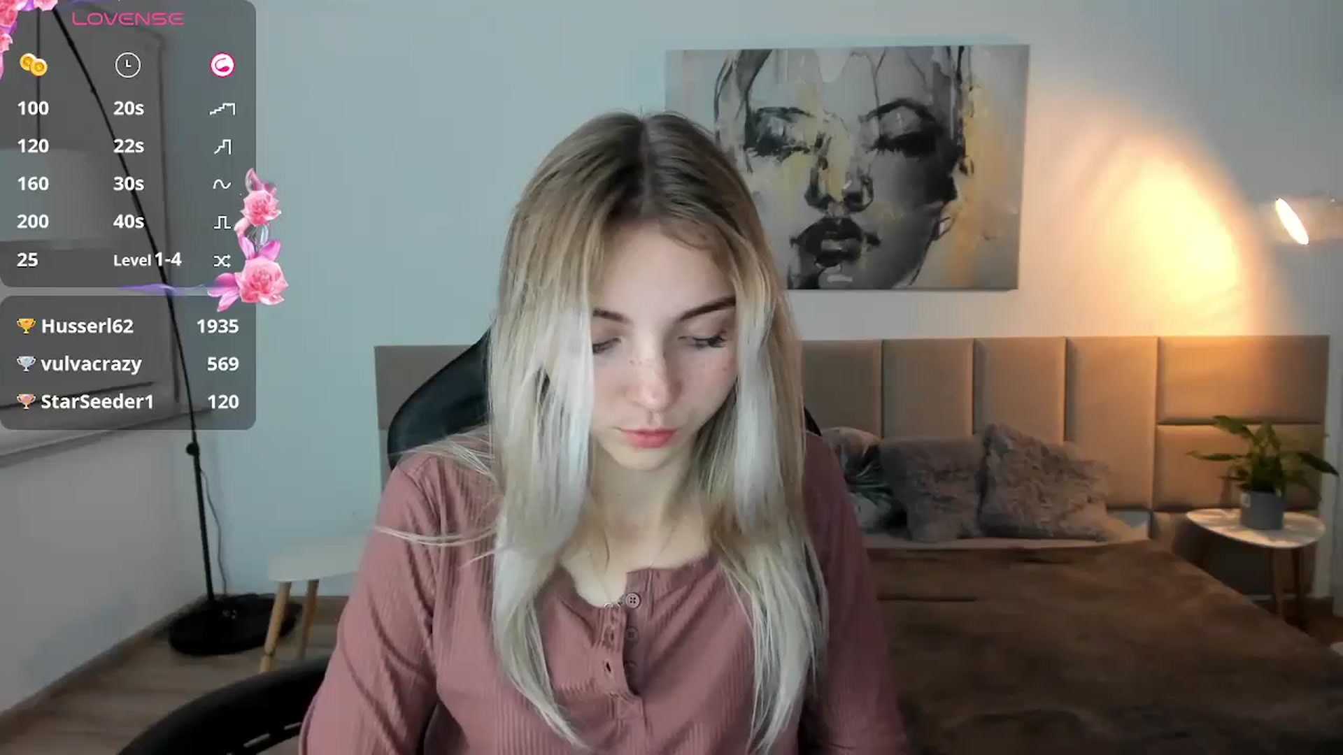Gallery image thumbnail from Daisyy's myfreecams stream on, 10/08/2024, 21:21 image 1 of 20