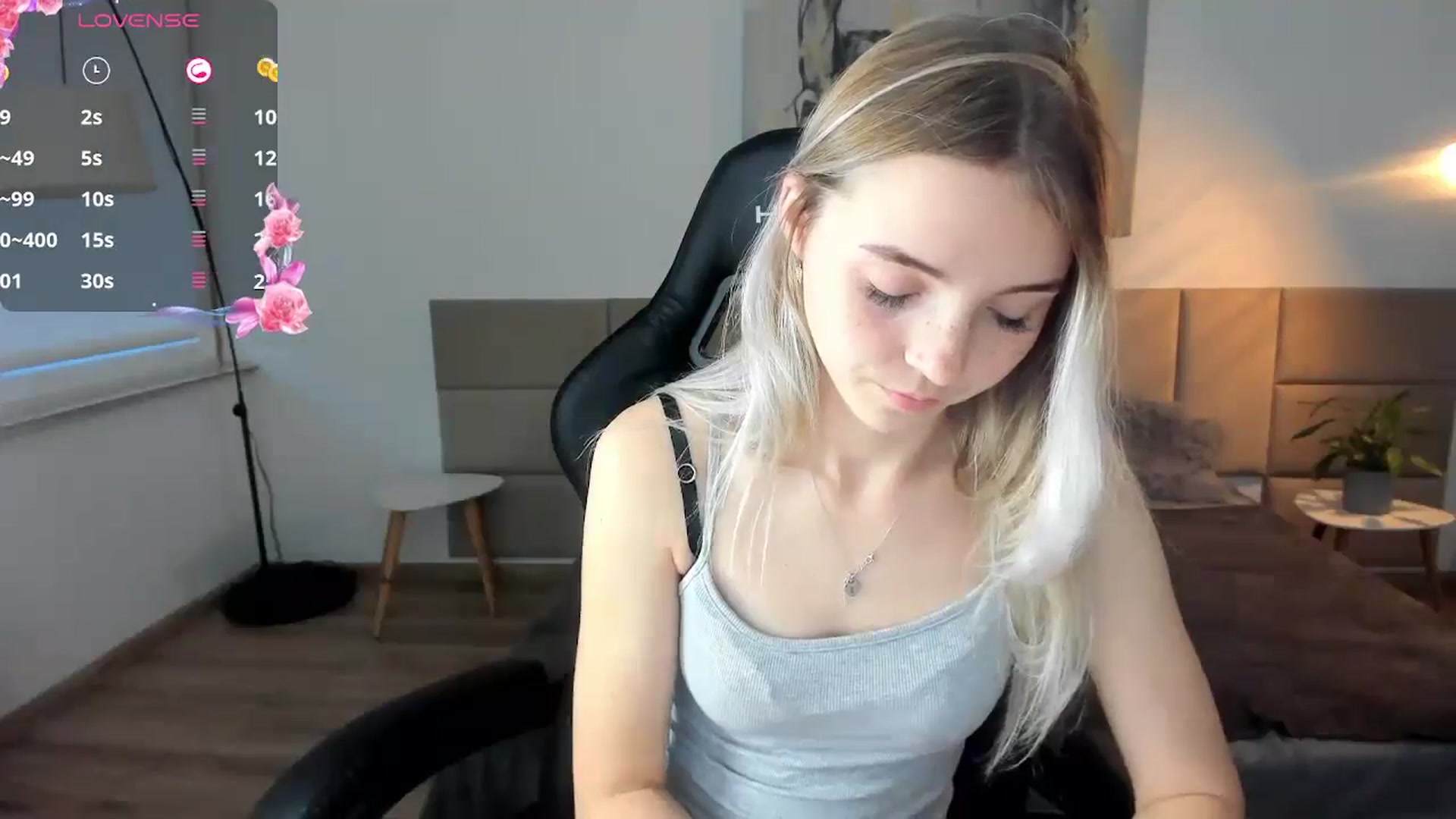 Gallery image thumbnail from Daisyy's myfreecams stream on, 10/09/2024, 16:08 image 11 of 20