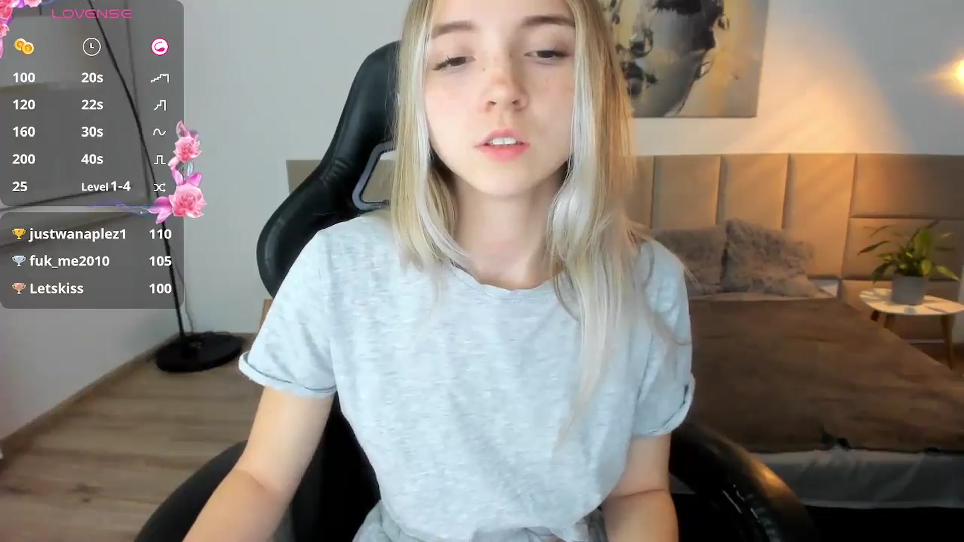 Gallery image thumbnail from Daisyy's myfreecams stream on, 10/09/2024, 17:59 image 4 of 20