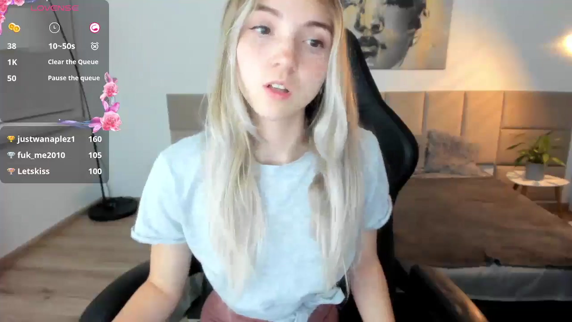 Gallery image thumbnail from Daisyy's myfreecams stream on, 10/09/2024, 17:59 image 12 of 20