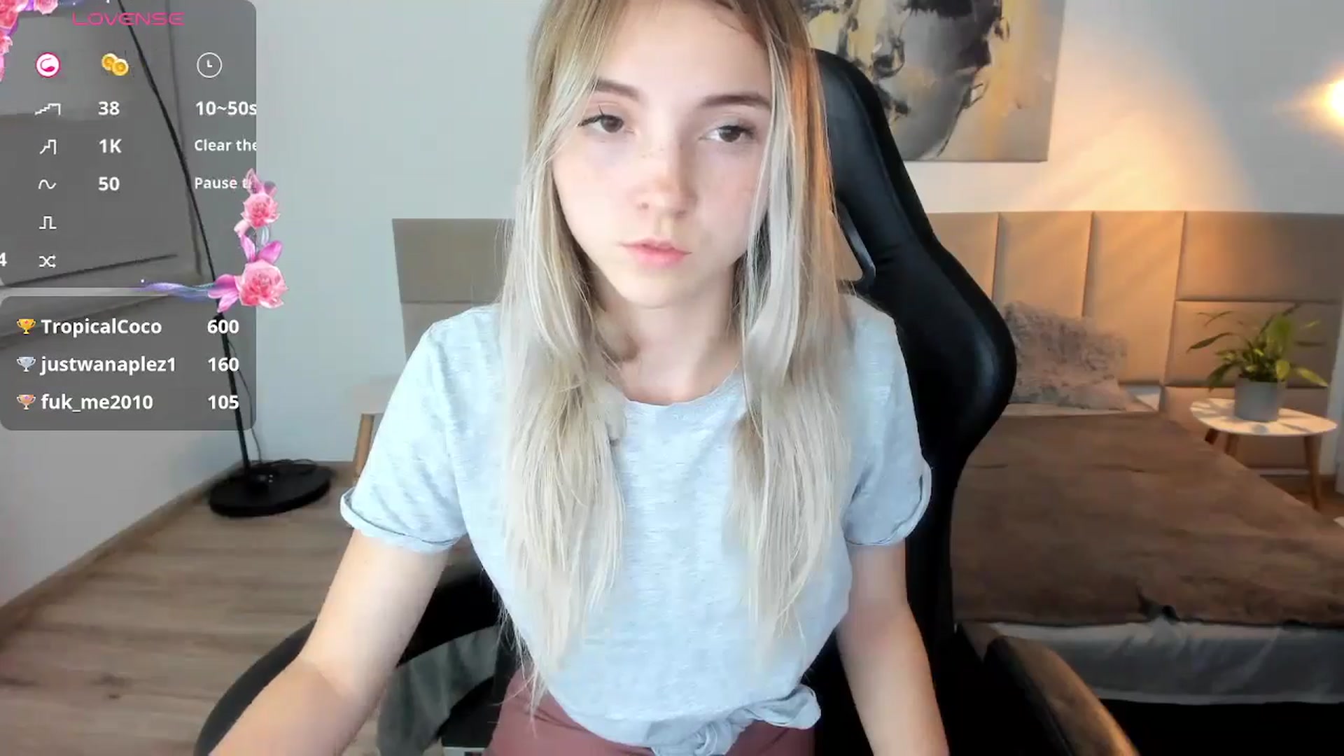 Gallery image thumbnail from Daisyy's myfreecams stream on, 10/09/2024, 17:59 image 20 of 20