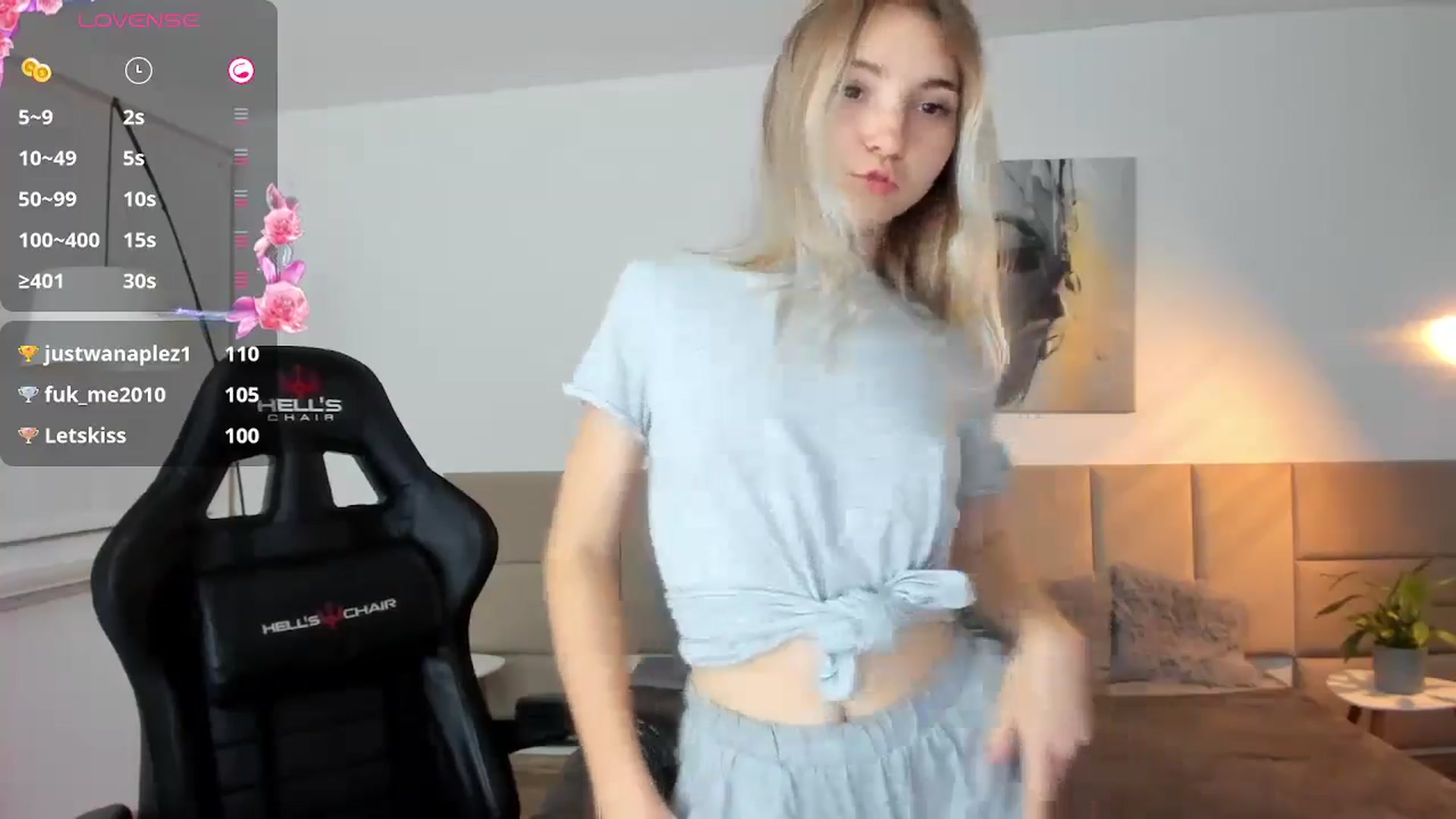 Gallery image thumbnail from Daisyy's myfreecams stream on, 10/09/2024, 17:59 image 8 of 20