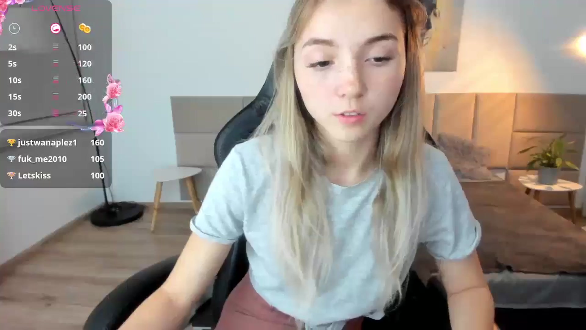 Gallery image thumbnail from Daisyy's myfreecams stream on, 10/09/2024, 17:59 image 13 of 20
