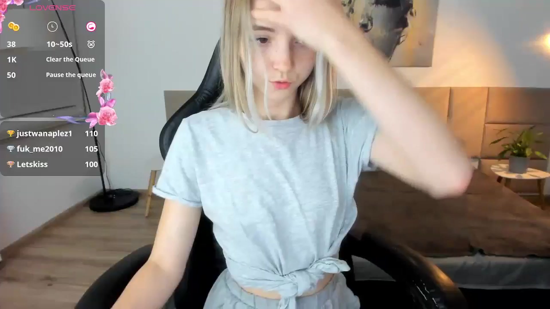 Gallery image thumbnail from Daisyy's myfreecams stream on, 10/09/2024, 17:59 image 1 of 20