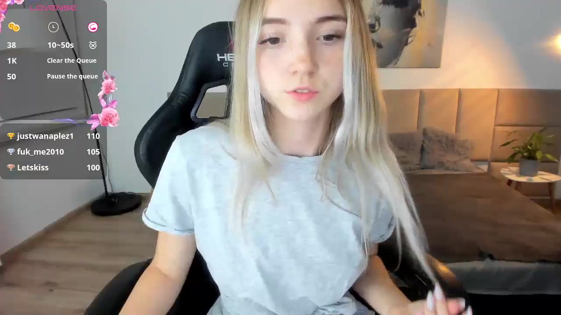 Gallery image thumbnail from Daisyy's myfreecams stream on, 10/09/2024, 17:59 image 7 of 20