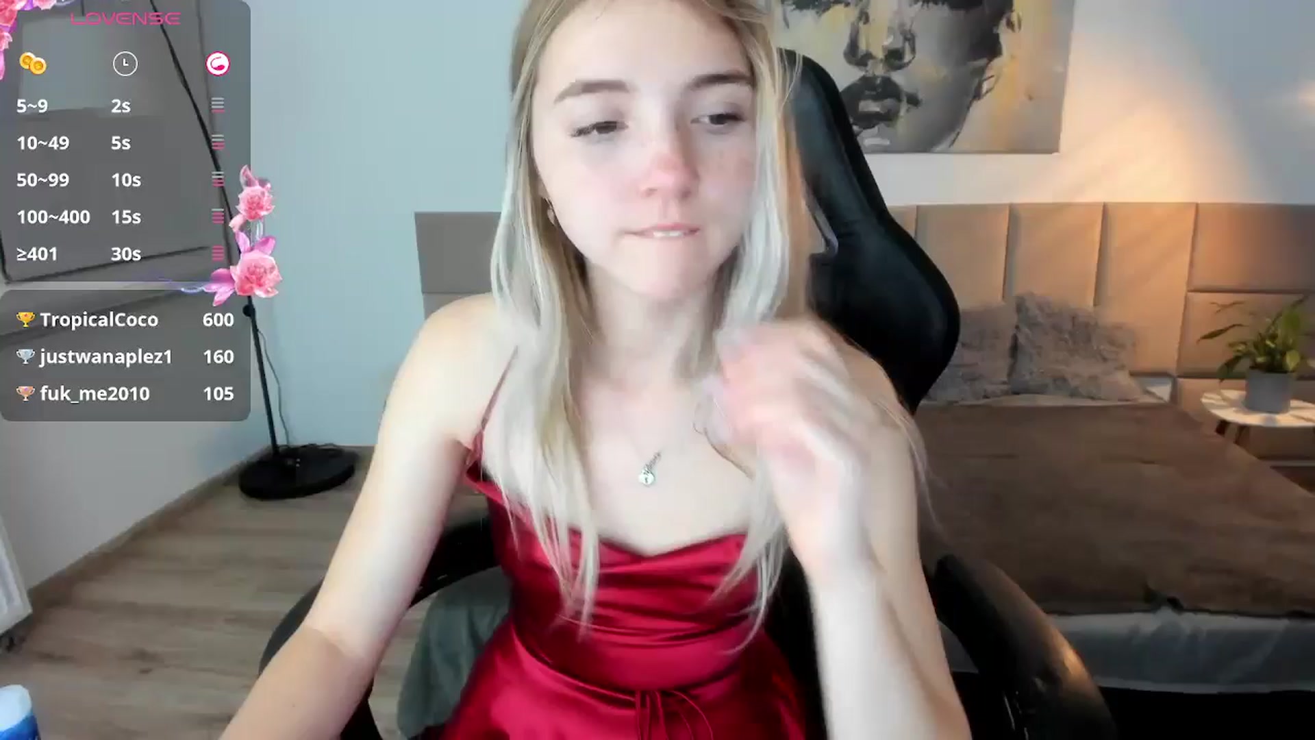 Gallery image thumbnail from Daisyy's myfreecams stream on, 10/09/2024, 19:17 image 3 of 20
