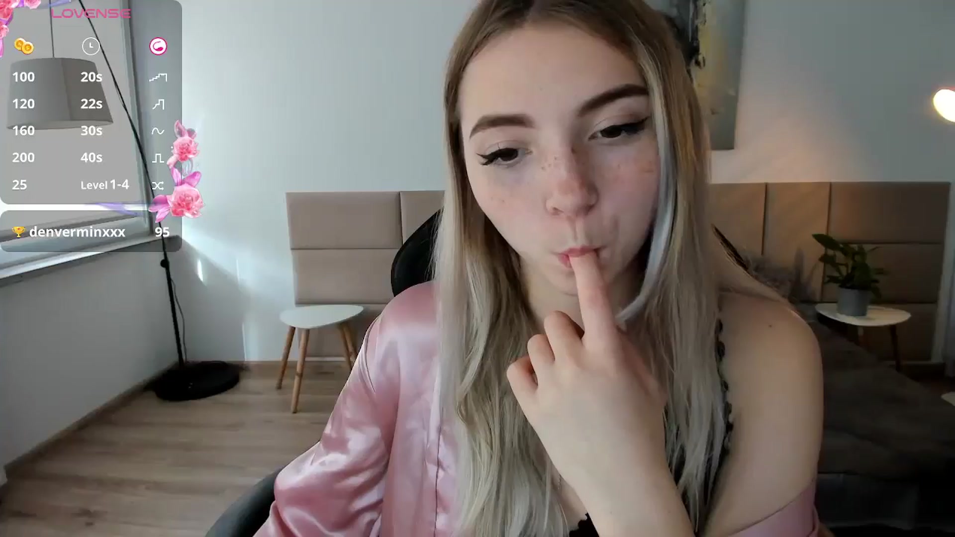 Gallery image thumbnail from Daisyy's myfreecams stream on, 10/11/2024, 14:25 image 1 of 20