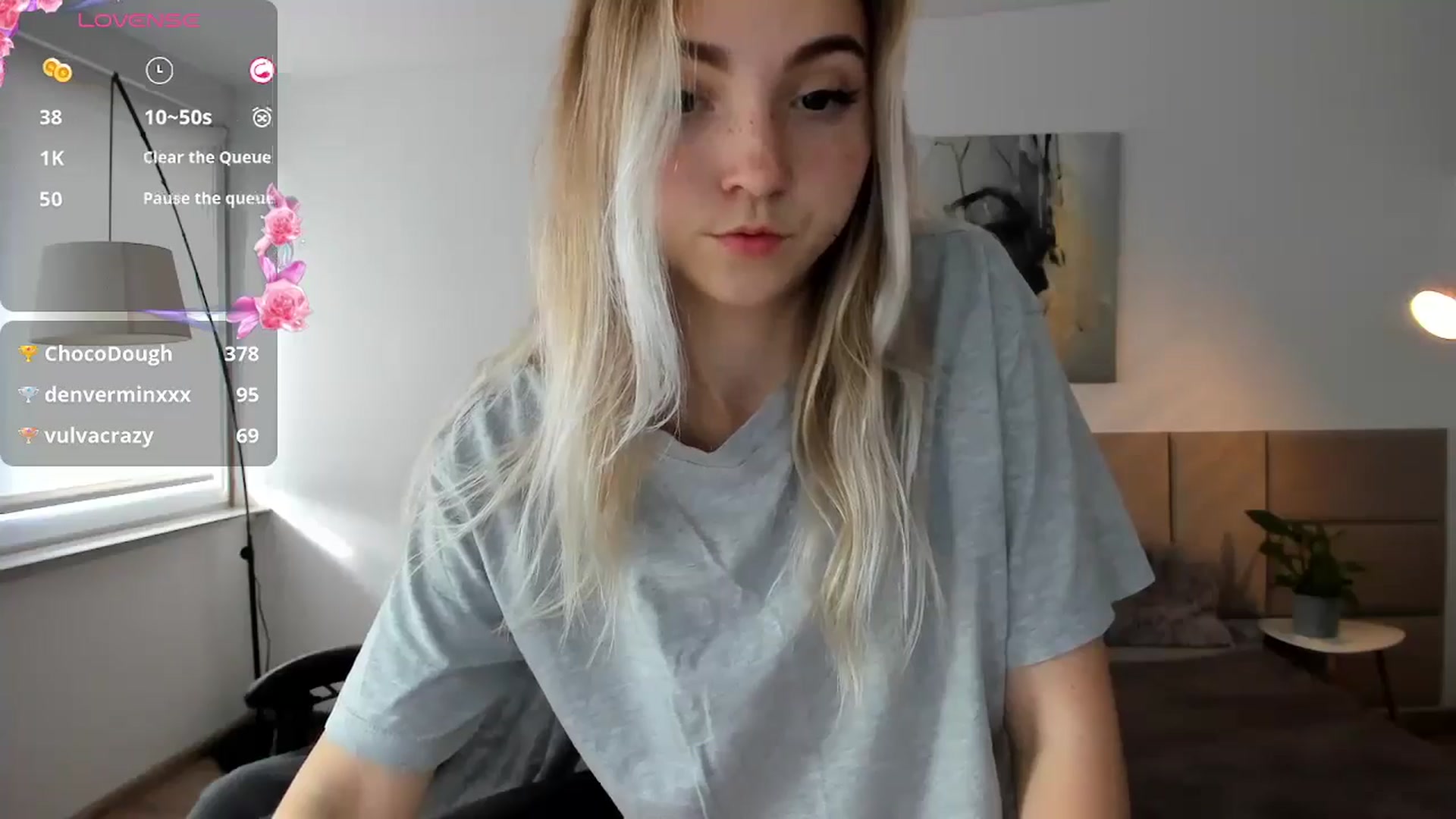 Gallery image thumbnail from Daisyy's myfreecams stream on, 10/11/2024, 14:25 image 15 of 20