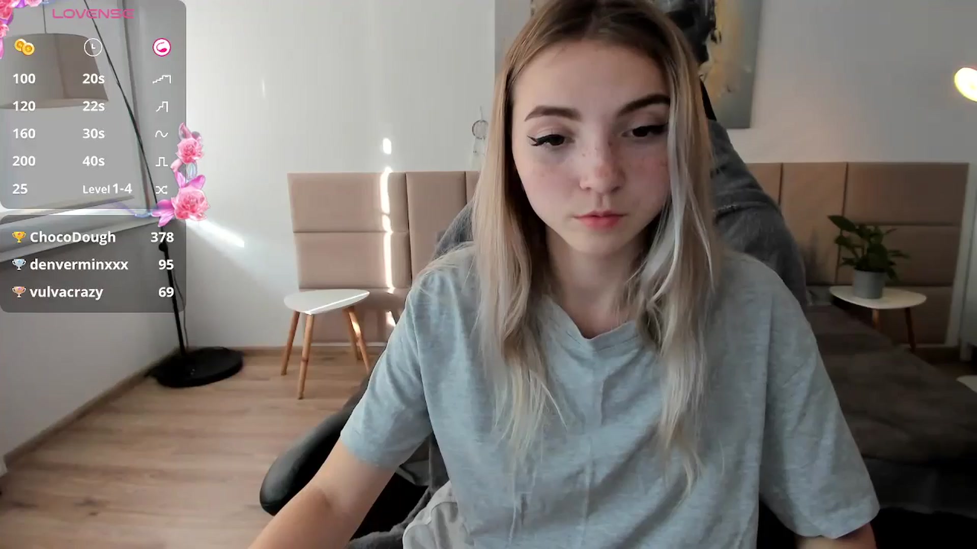 Gallery image thumbnail from Daisyy's myfreecams stream on, 10/11/2024, 14:25 image 19 of 20