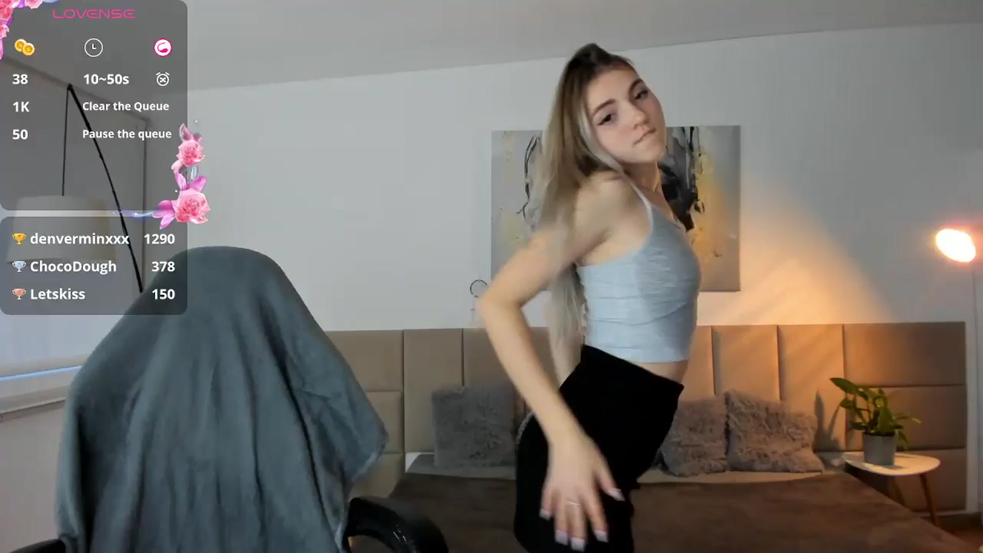 Gallery image thumbnail from Daisyy's myfreecams stream on, 10/11/2024, 16:22 image 14 of 20