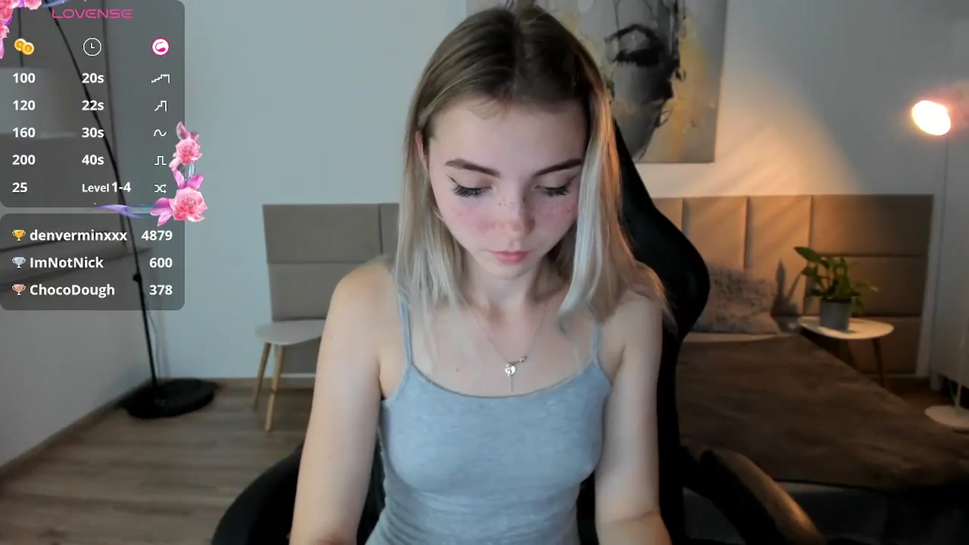 Gallery image thumbnail from Daisyy's myfreecams stream on, 10/11/2024, 19:47 image 12 of 20