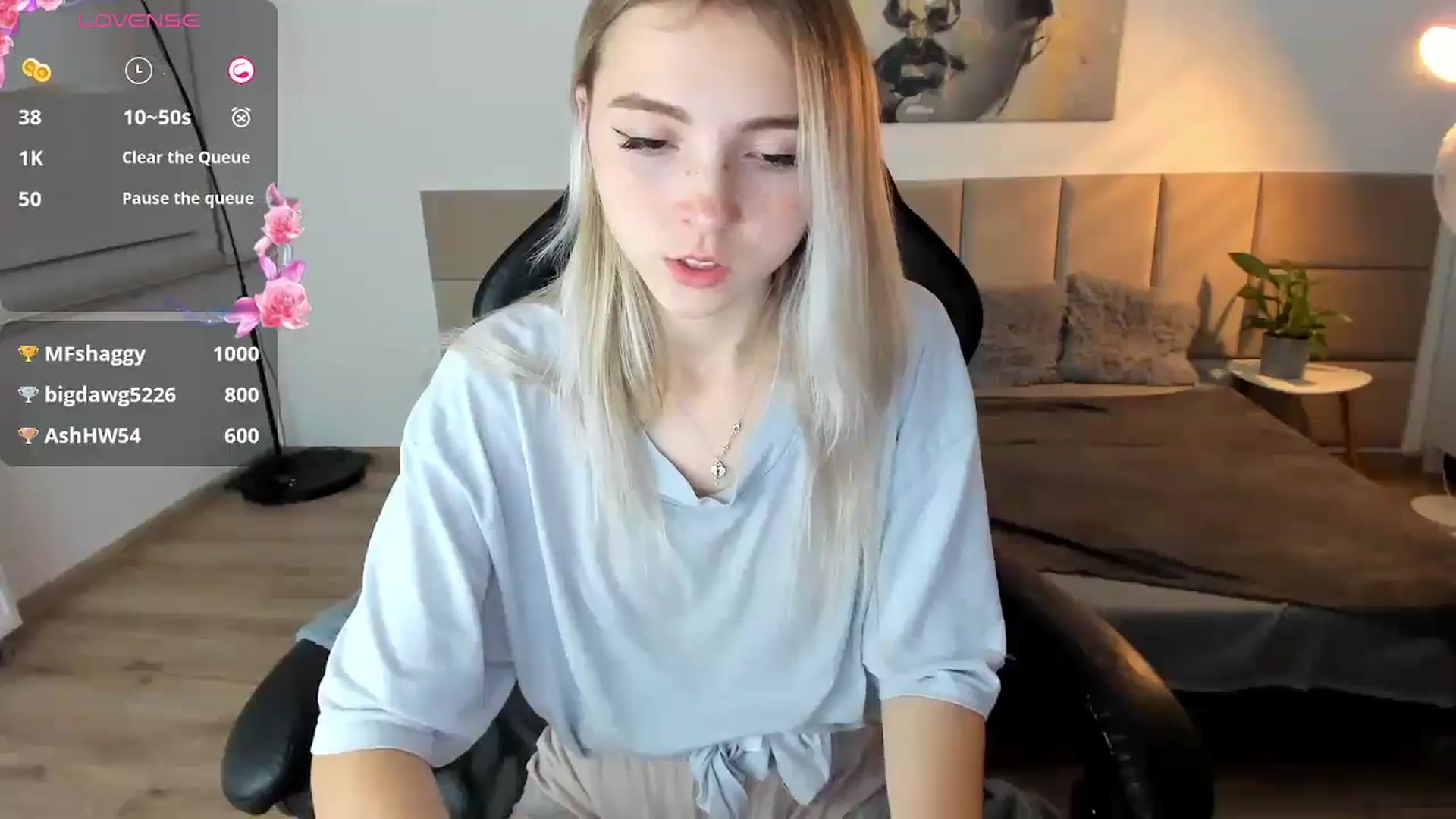 Gallery image thumbnail from Daisyy's myfreecams stream on, 10/12/2024, 21:10 image 16 of 20