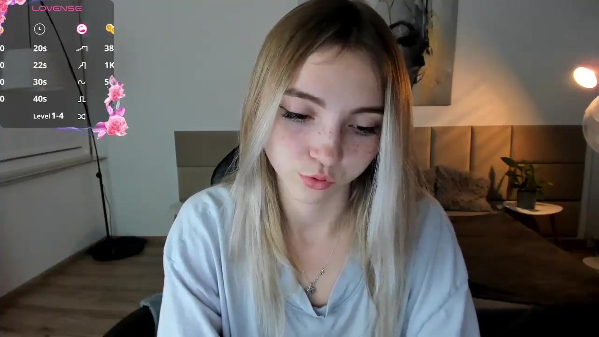 Gallery image thumbnail from Daisyy's myfreecams stream on, 10/12/2024, 21:10 image 18 of 20
