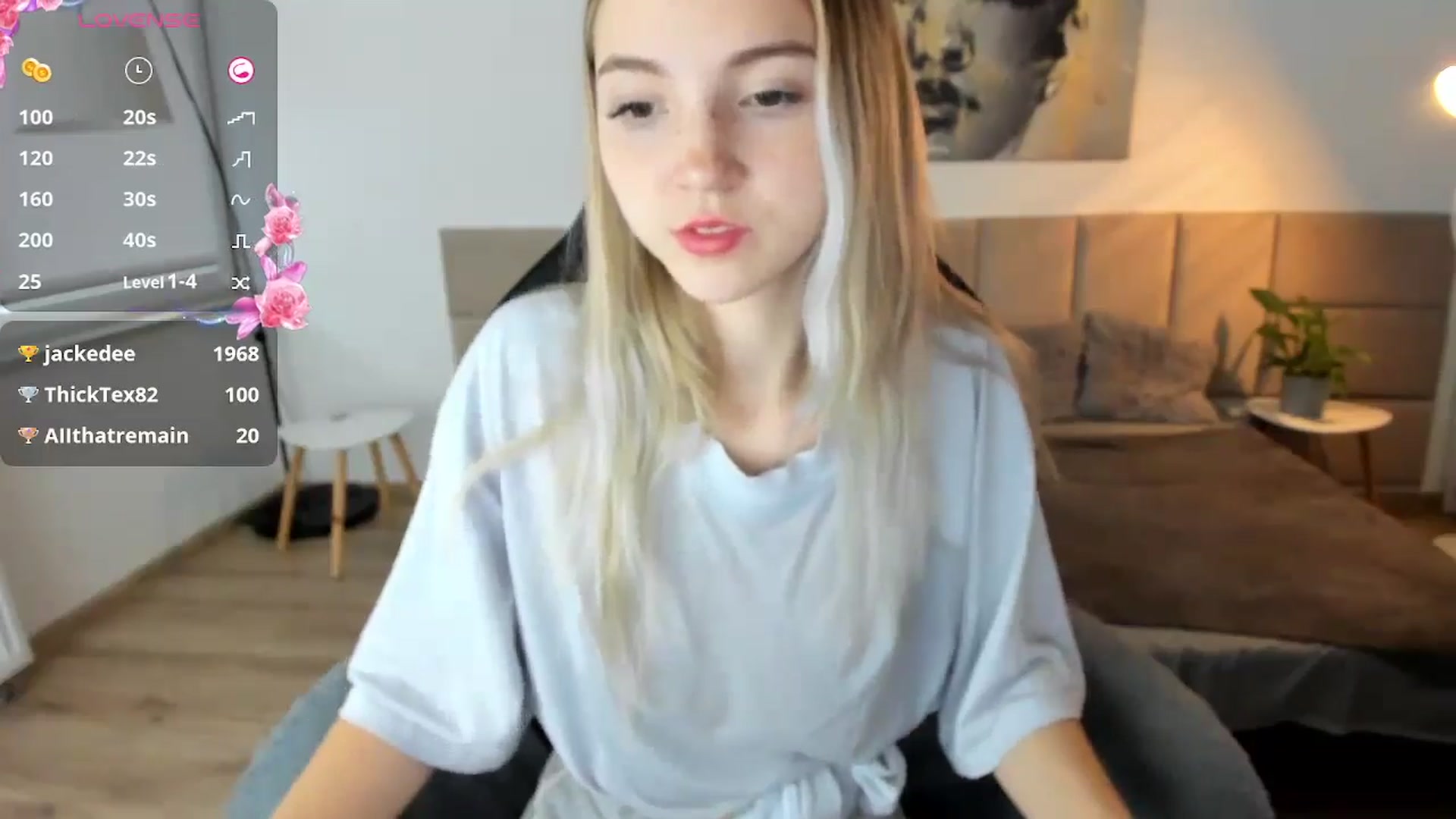 Gallery image thumbnail from Daisyy's myfreecams stream on, 10/13/2024, 13:15 image 16 of 20