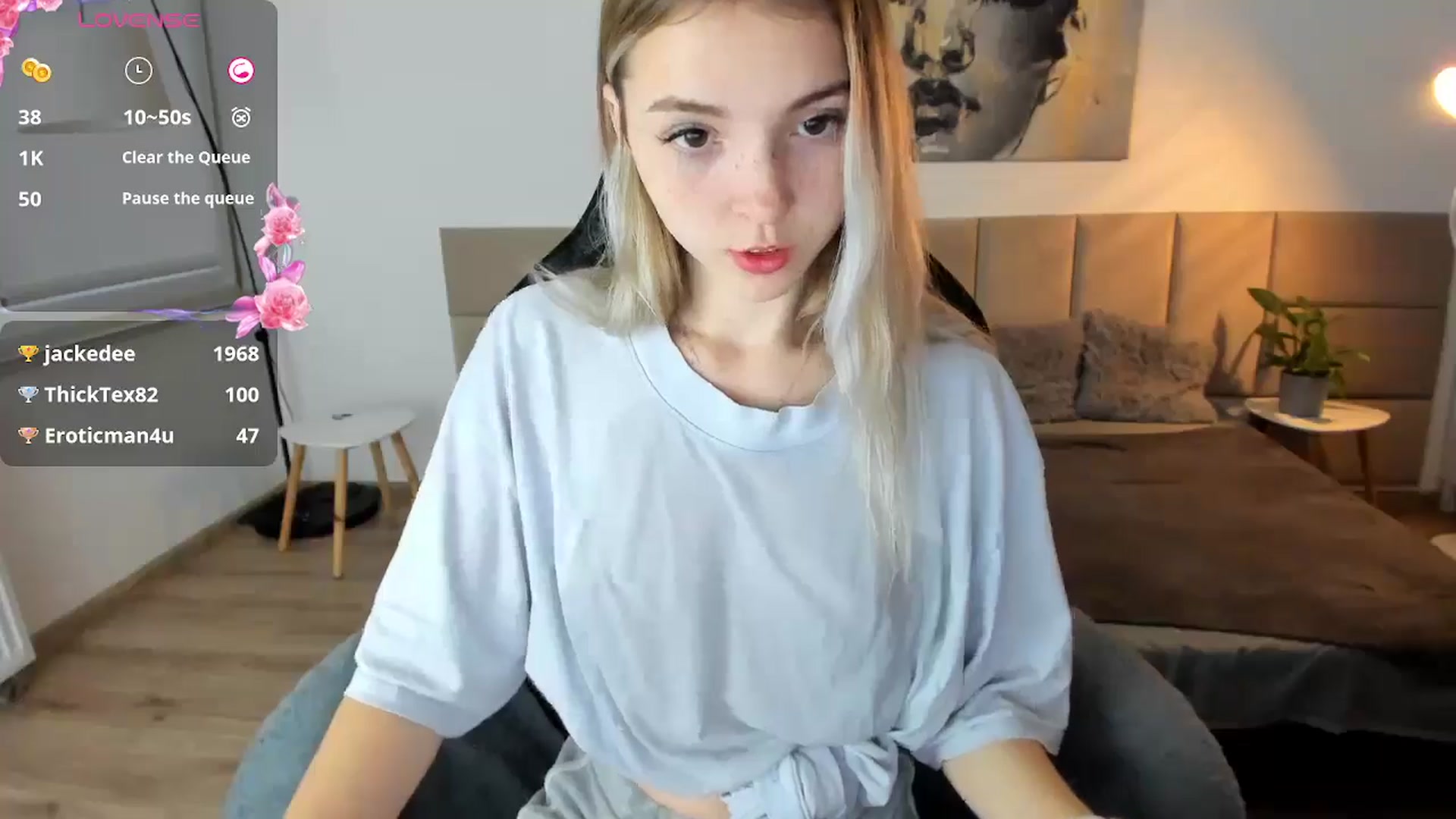 Gallery image thumbnail from Daisyy's myfreecams stream on, 10/13/2024, 13:15 image 19 of 20