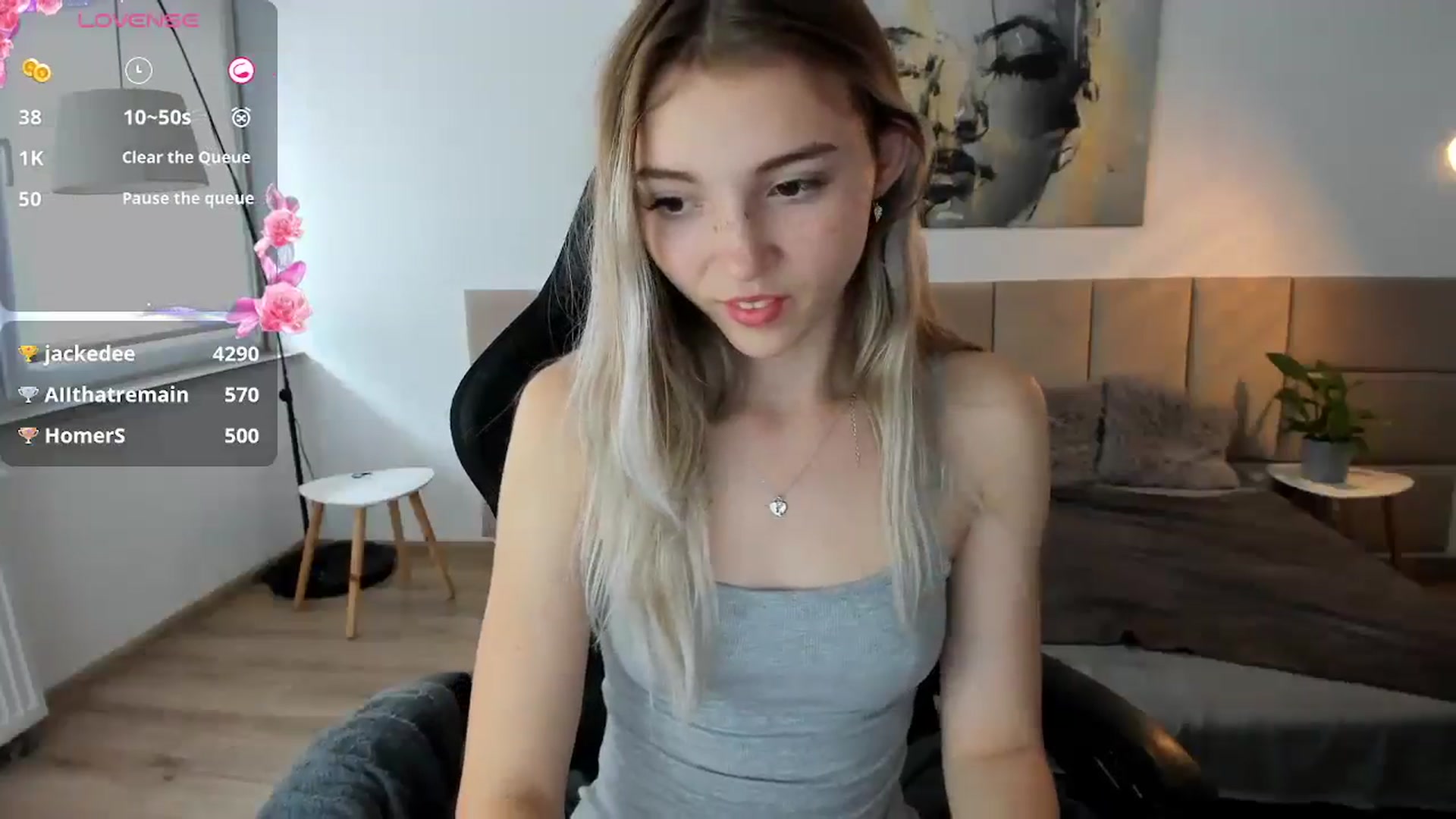 Gallery image thumbnail from Daisyy's myfreecams stream on, 10/13/2024, 14:18 image 6 of 20