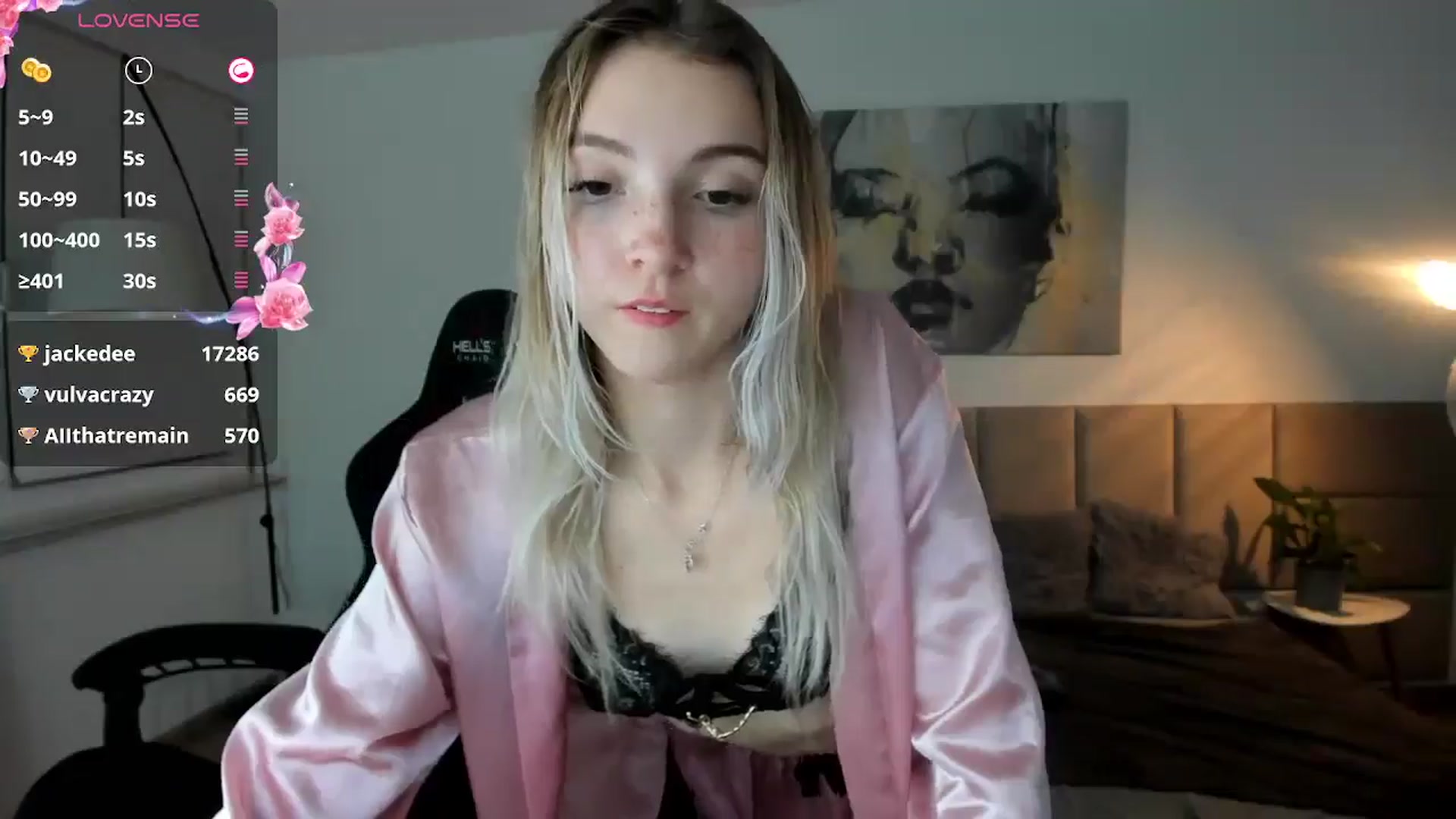 Gallery image thumbnail from Daisyy's myfreecams stream on, 10/13/2024, 17:09 image 20 of 20