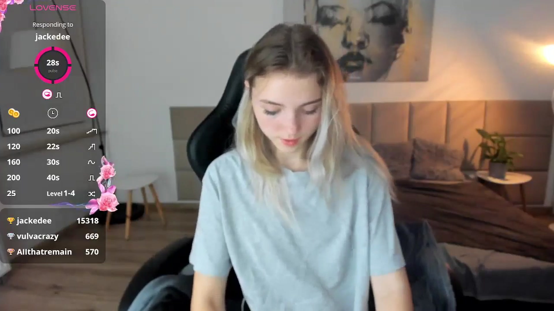 Gallery image thumbnail from Daisyy's myfreecams stream on, 10/13/2024, 17:09 image 6 of 20