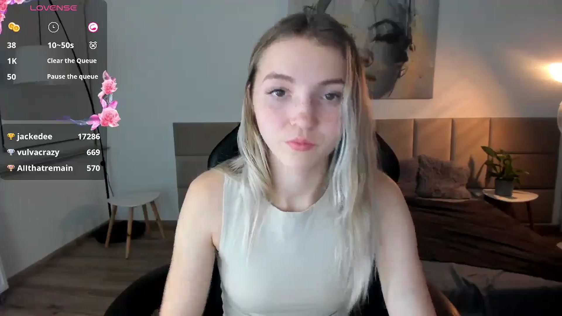 Gallery image thumbnail from Daisyy's myfreecams stream on, 10/13/2024, 17:41 image 6 of 20