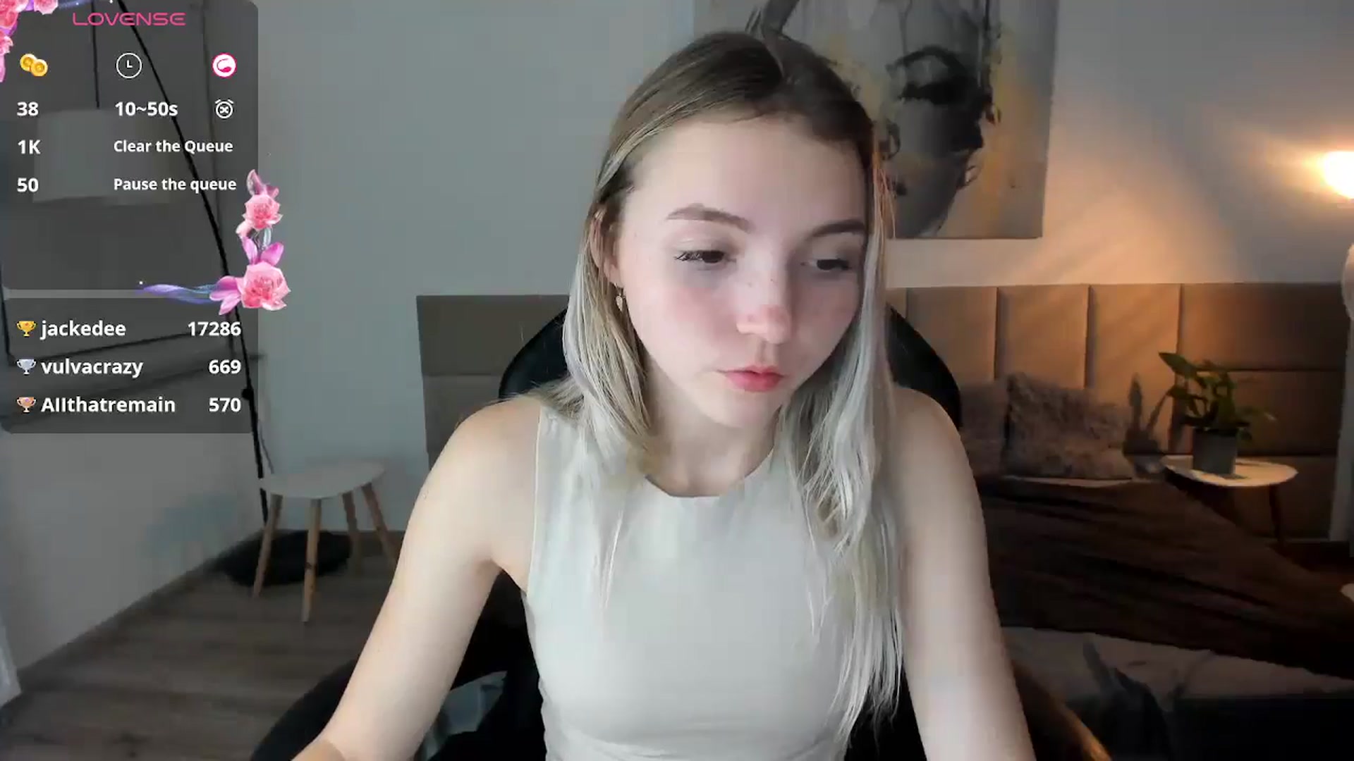 Gallery image thumbnail from Daisyy's myfreecams stream on, 10/13/2024, 17:41 image 5 of 20