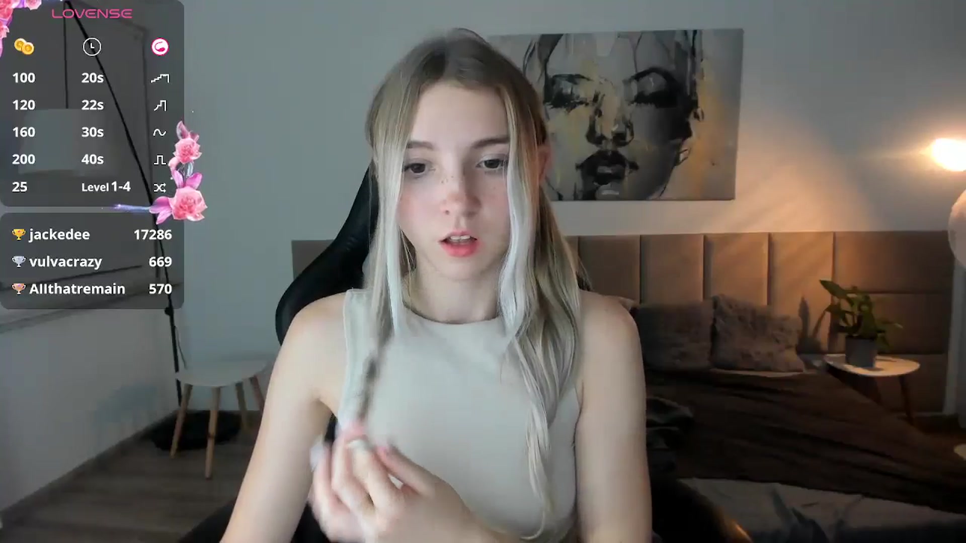 Gallery image thumbnail from Daisyy's myfreecams stream on, 10/13/2024, 18:01 image 6 of 20