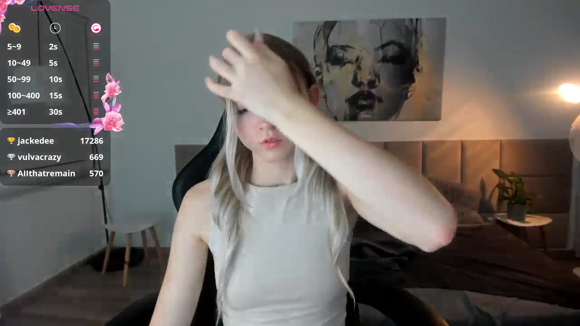 Gallery image thumbnail from Daisyy's myfreecams stream on, 10/13/2024, 18:01 image 8 of 20