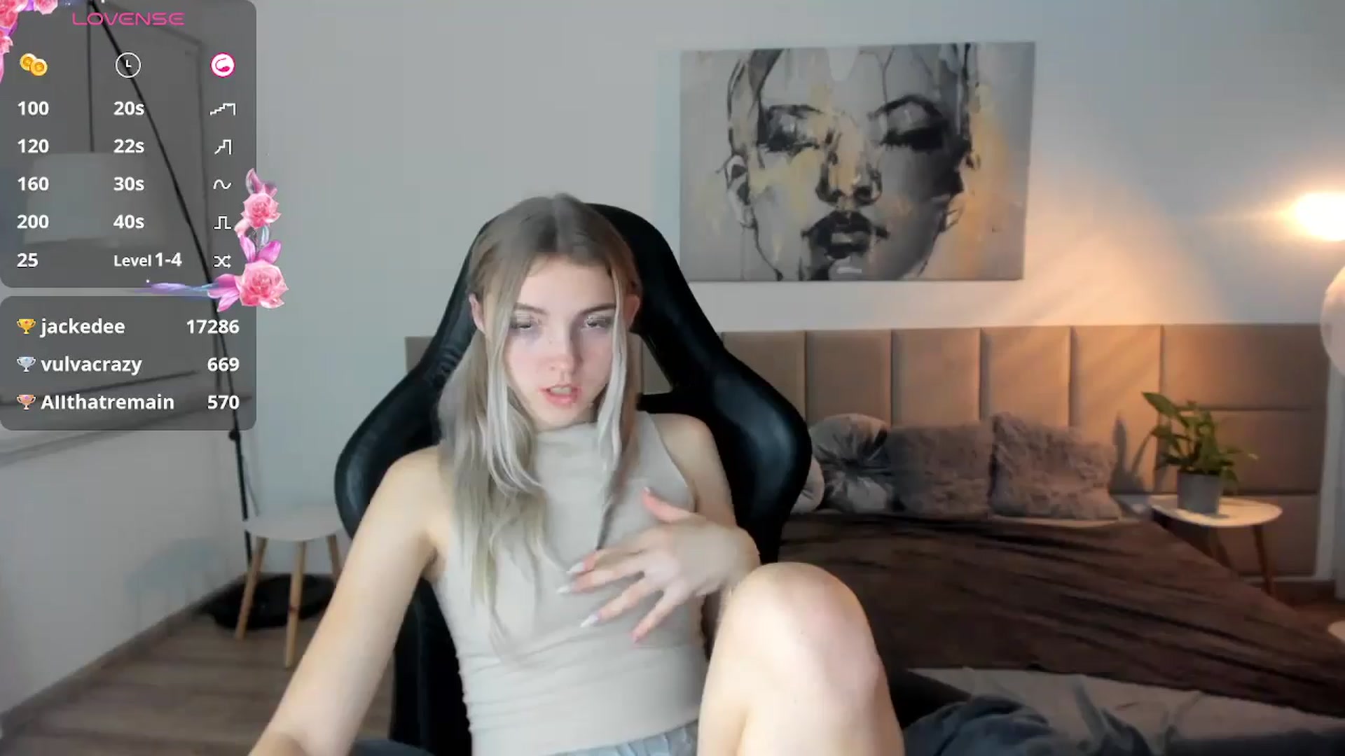 Gallery image thumbnail from Daisyy's myfreecams stream on, 10/13/2024, 18:59 image 4 of 20
