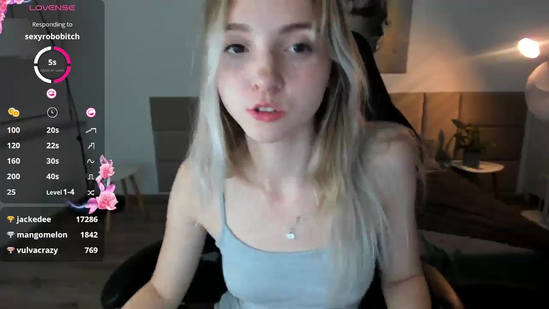 Gallery image thumbnail from Daisyy's myfreecams stream on, 10/13/2024, 20:12 image 19 of 20