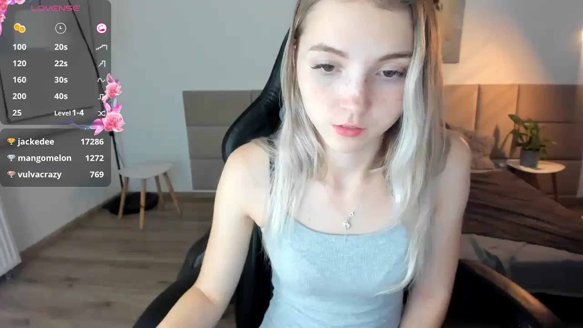 Gallery image thumbnail from Daisyy's myfreecams stream on, 10/13/2024, 20:12 image 3 of 20