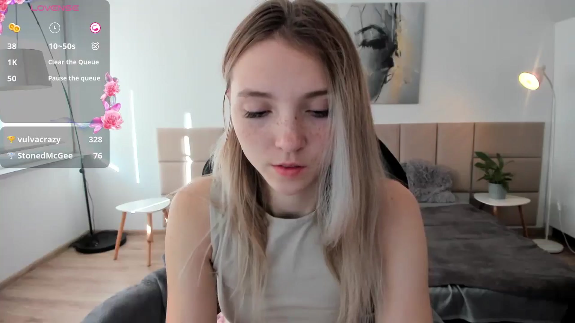 Gallery image thumbnail from Daisyy's myfreecams stream on, 10/14/2024, 14:31 image 11 of 20