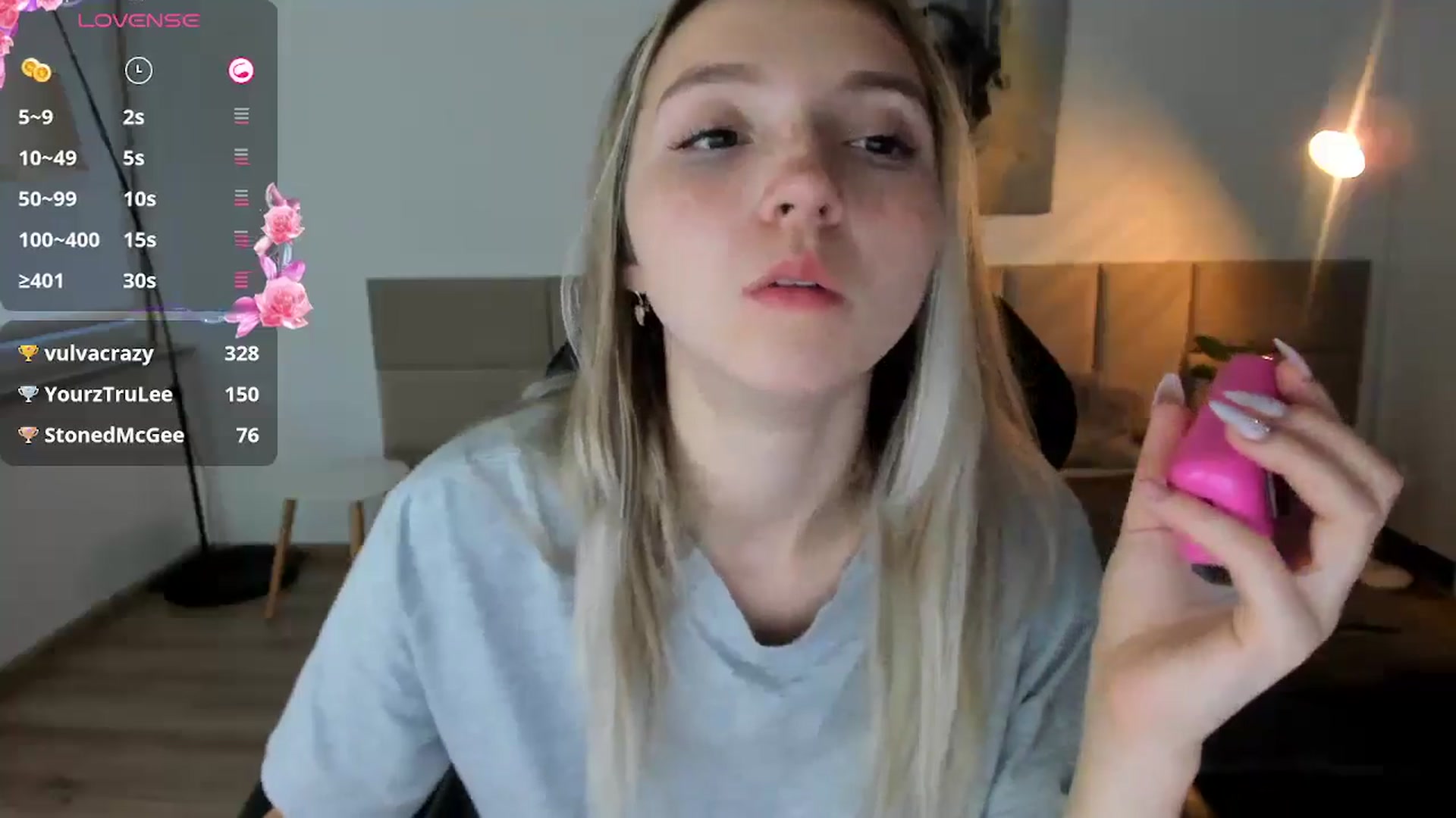Gallery image thumbnail from Daisyy's myfreecams stream on, 10/14/2024, 16:35 image 5 of 20