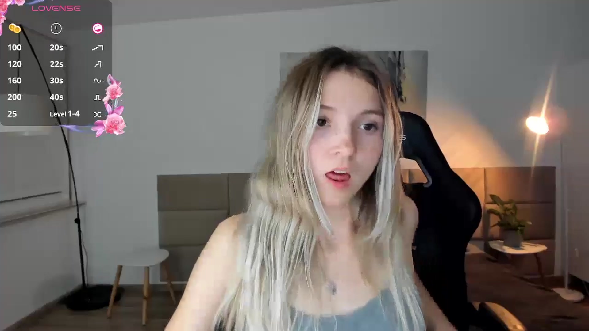 Gallery image thumbnail from Daisyy's myfreecams stream on, 10/14/2024, 20:23 image 13 of 20