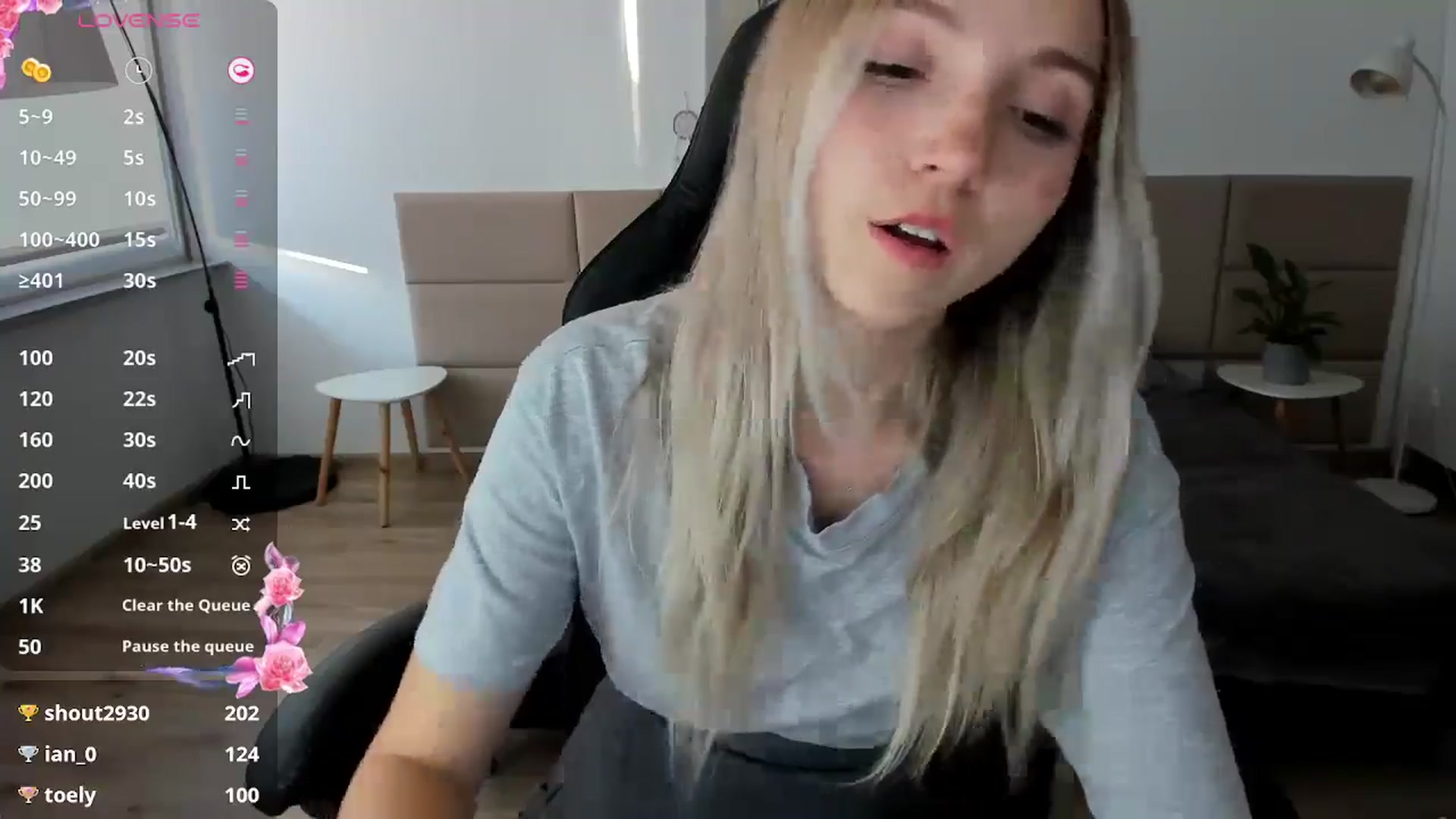 Gallery image thumbnail from Daisyy's myfreecams stream on, 10/17/2024, 15:02 image 2 of 20