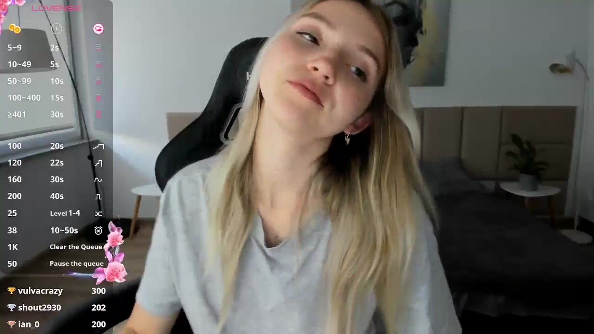 Gallery image thumbnail from Daisyy's myfreecams stream on, 10/17/2024, 15:02 image 17 of 20