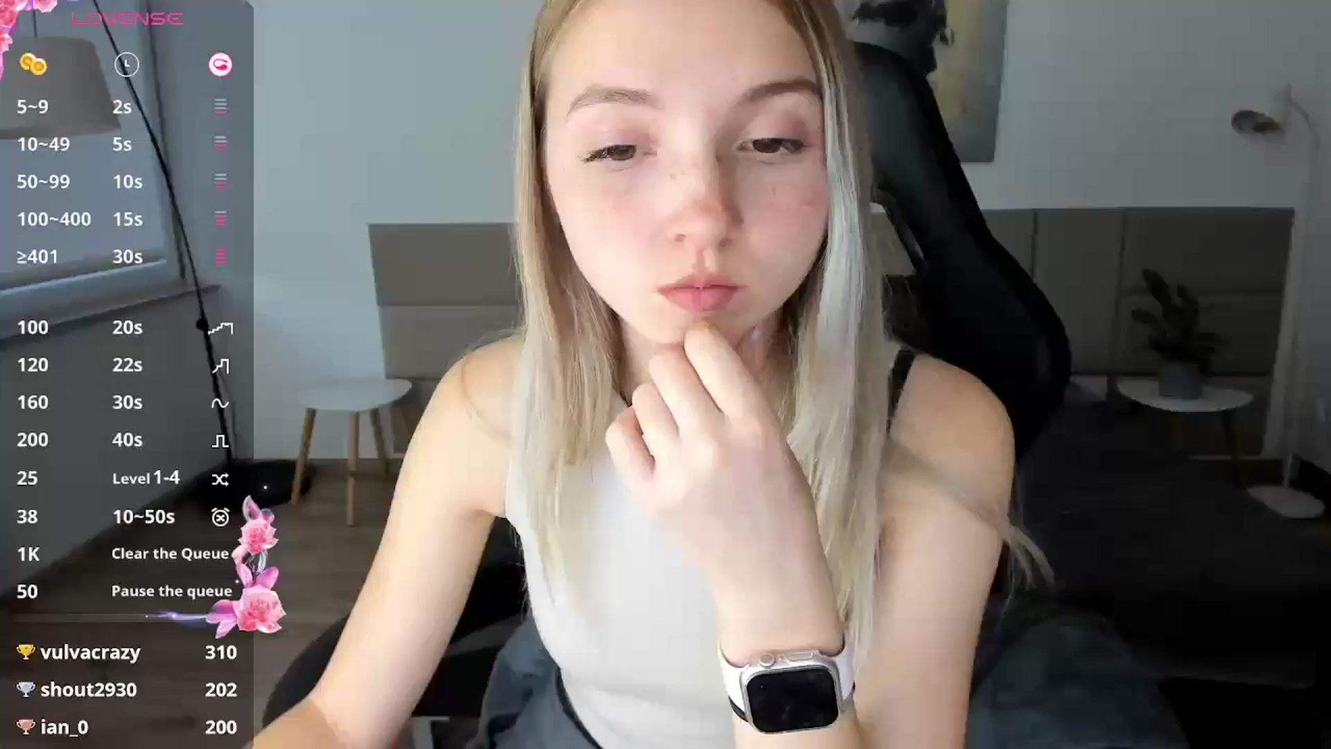 Gallery image thumbnail from Daisyy's myfreecams stream on, 10/17/2024, 15:50 image 18 of 20