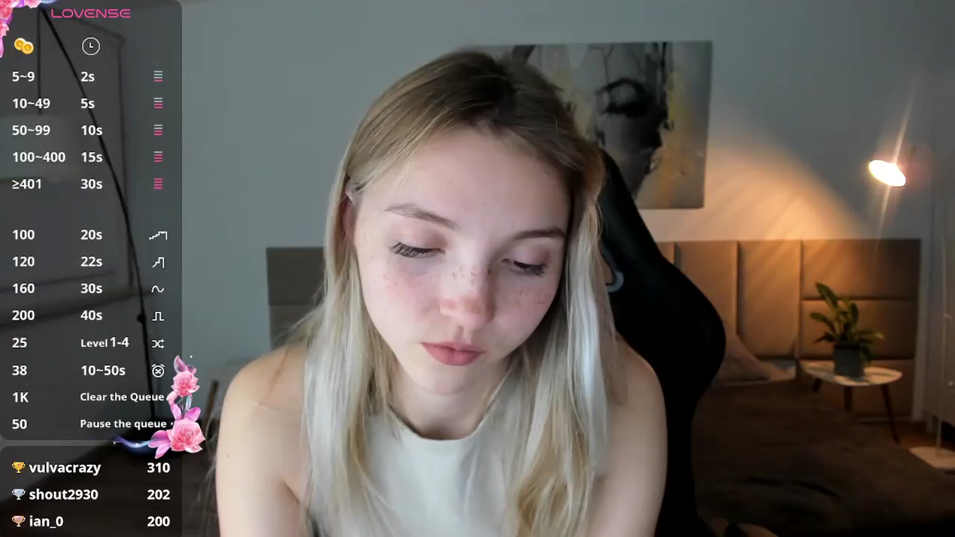 Gallery image thumbnail from Daisyy's myfreecams stream on, 10/17/2024, 16:34 image 1 of 20