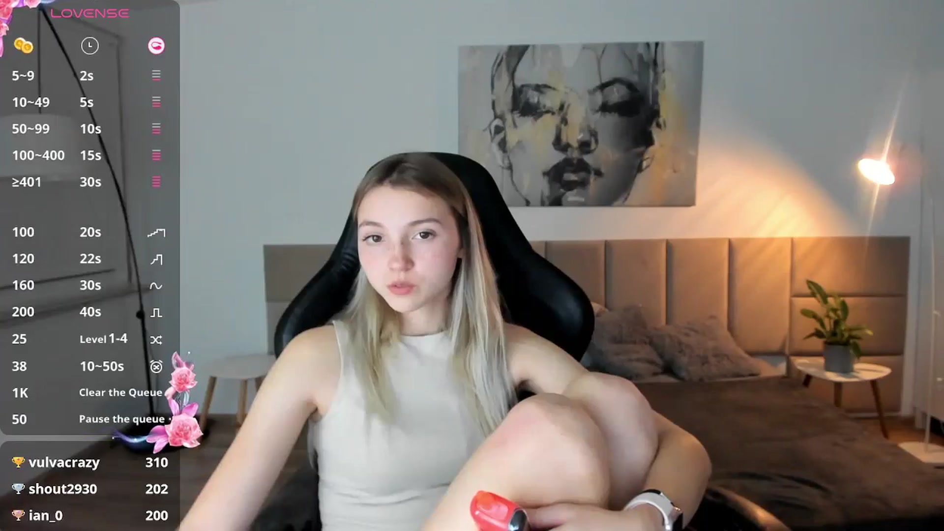Gallery image thumbnail from Daisyy's myfreecams stream on, 10/17/2024, 16:34 image 8 of 20