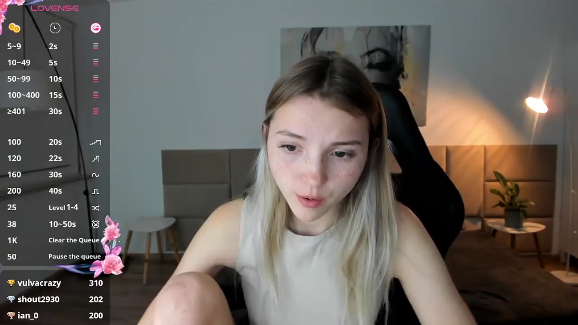 Gallery image thumbnail from Daisyy's myfreecams stream on, 10/17/2024, 16:34 image 7 of 20