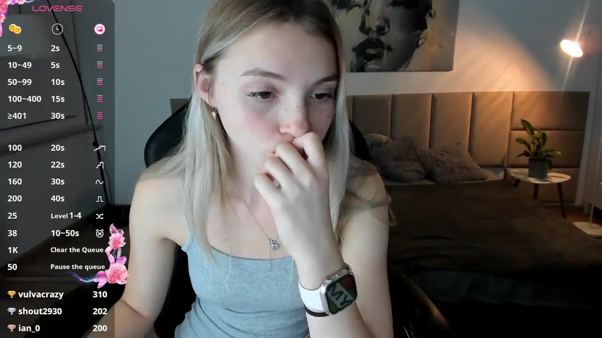 Gallery image thumbnail from Daisyy's myfreecams stream on, 10/17/2024, 17:20 image 7 of 20