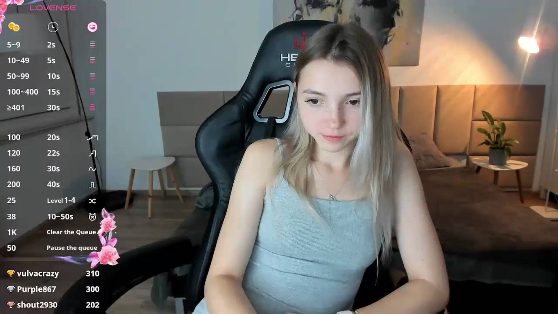 Gallery image thumbnail from Daisyy's myfreecams stream on, 10/17/2024, 18:25 image 4 of 20