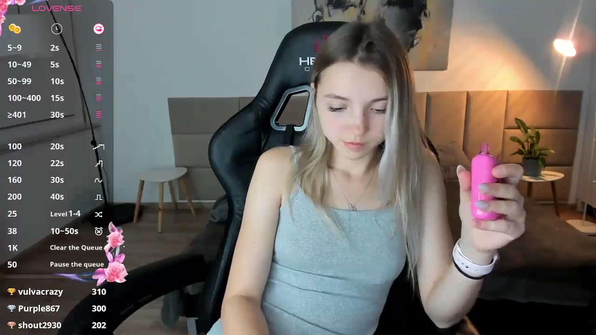 Gallery image thumbnail from Daisyy's myfreecams stream on, 10/17/2024, 18:25 image 2 of 20