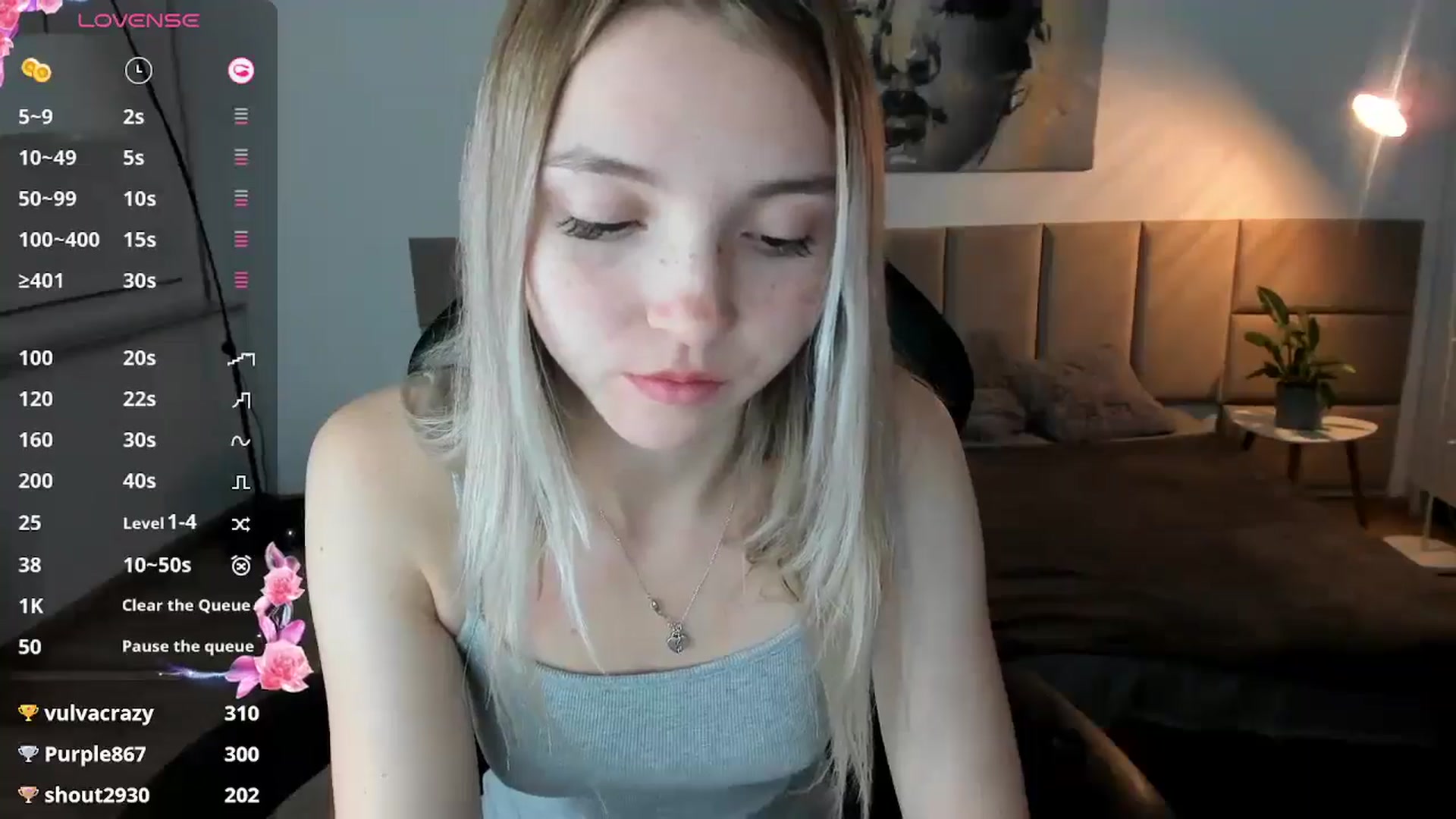 Gallery image thumbnail from Daisyy's myfreecams stream on, 10/17/2024, 19:16 image 17 of 20