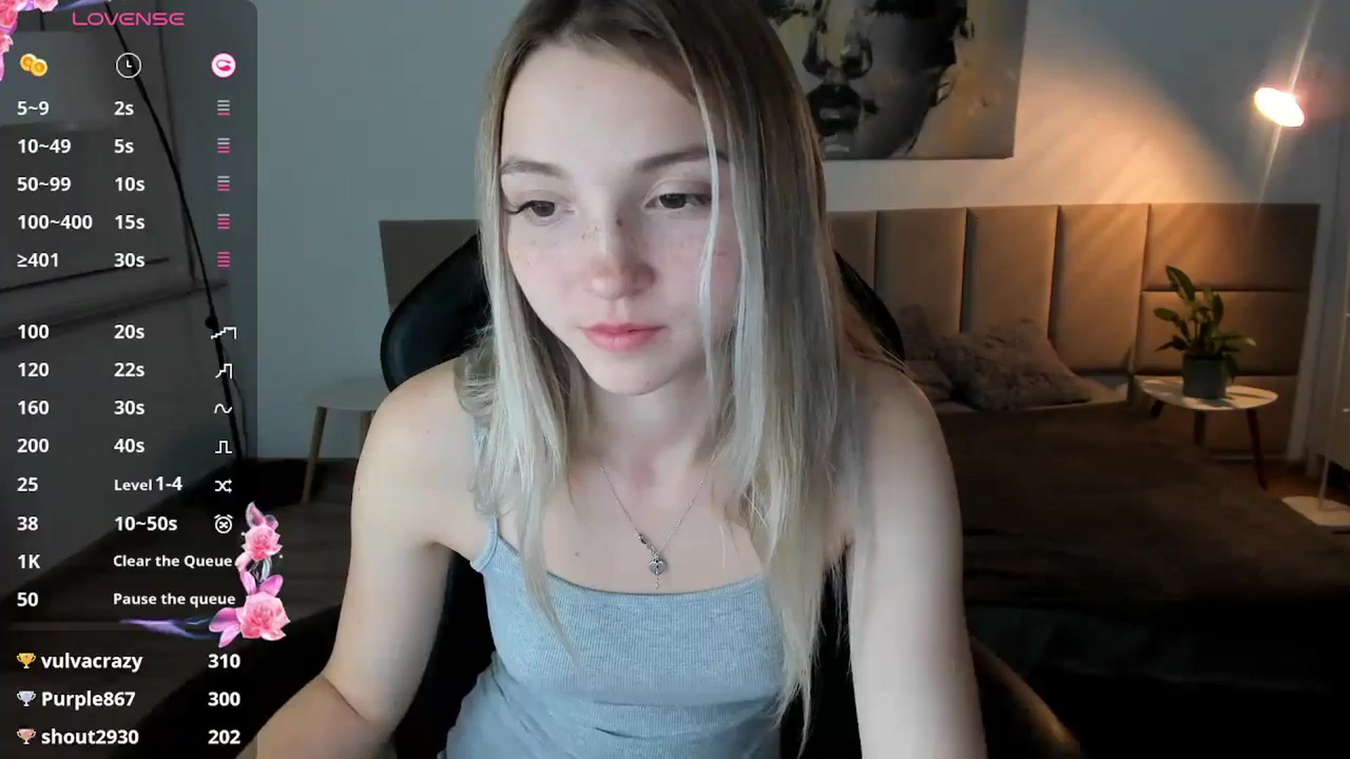Gallery image thumbnail from Daisyy's myfreecams stream on, 10/17/2024, 19:16 image 16 of 20