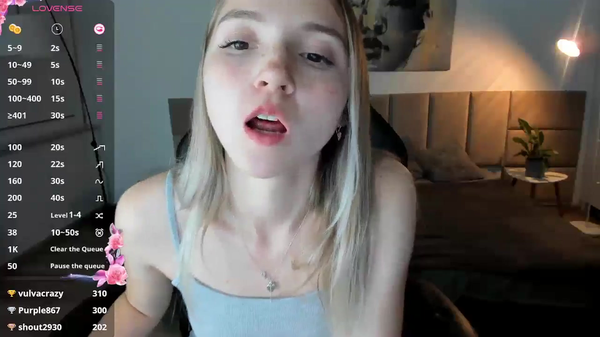 Gallery image thumbnail from Daisyy's myfreecams stream on, 10/17/2024, 19:16 image 11 of 20