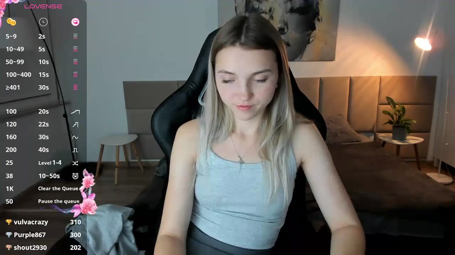 Gallery image thumbnail from Daisyy's myfreecams stream on, 10/17/2024, 20:15 image 5 of 20