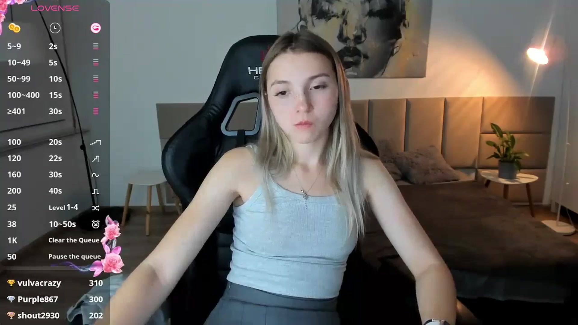 Gallery image thumbnail from Daisyy's myfreecams stream on, 10/17/2024, 20:15 image 8 of 20